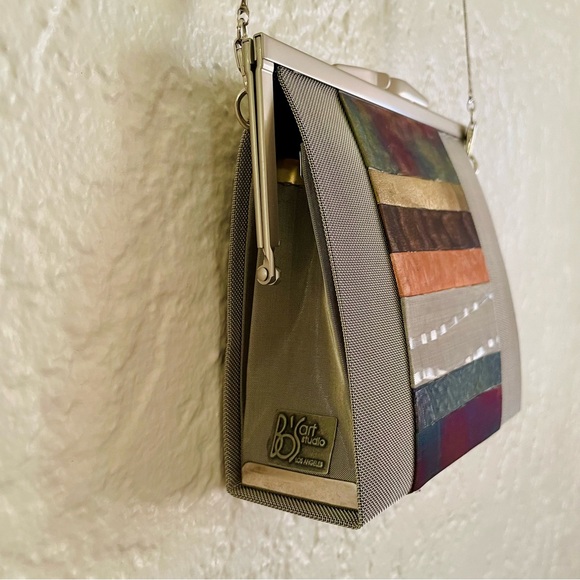 Bo’s Art Studio (The Opera Collection) Metallic Mesh Evening Bag - Picture 3 of 8